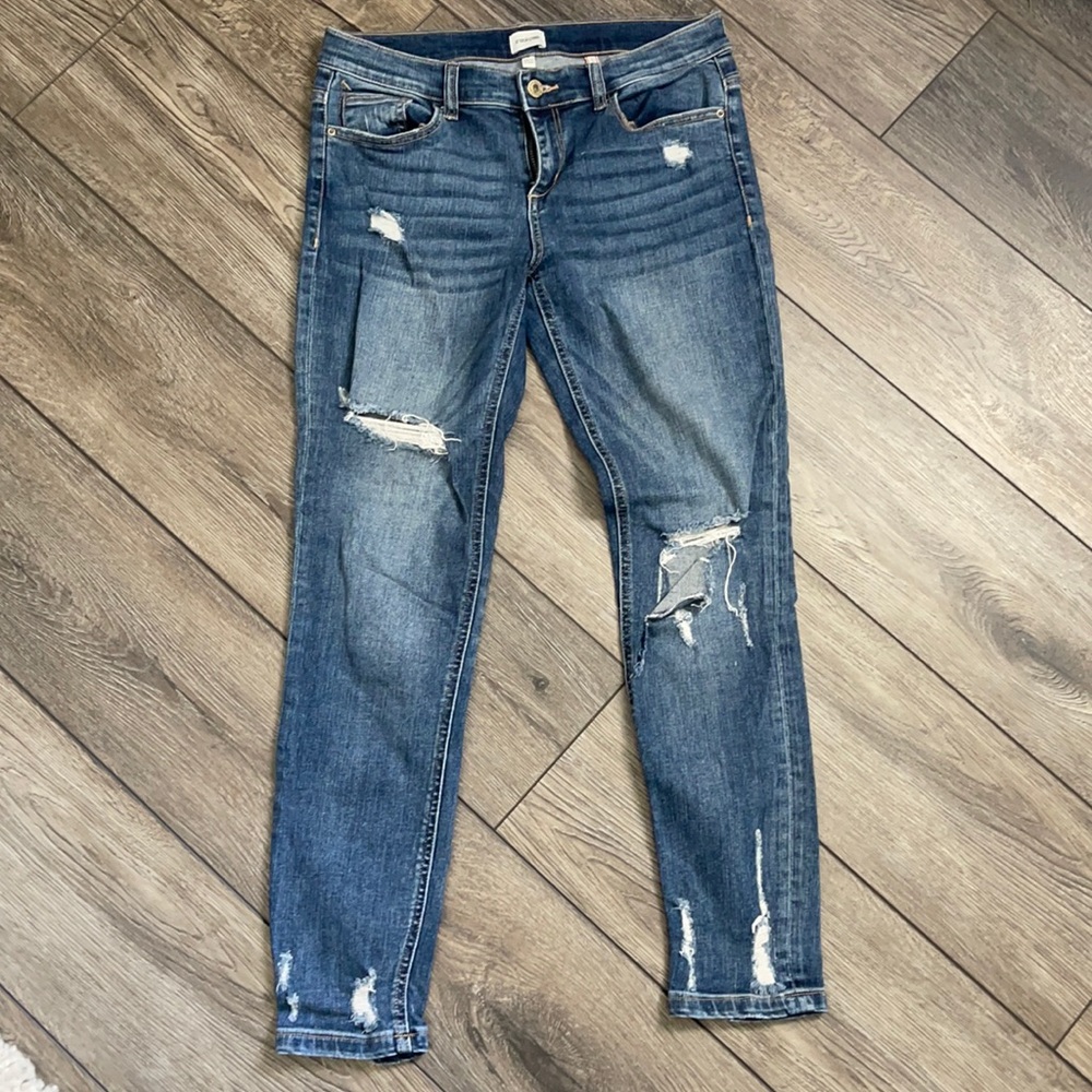 Sneak Peek Jeans